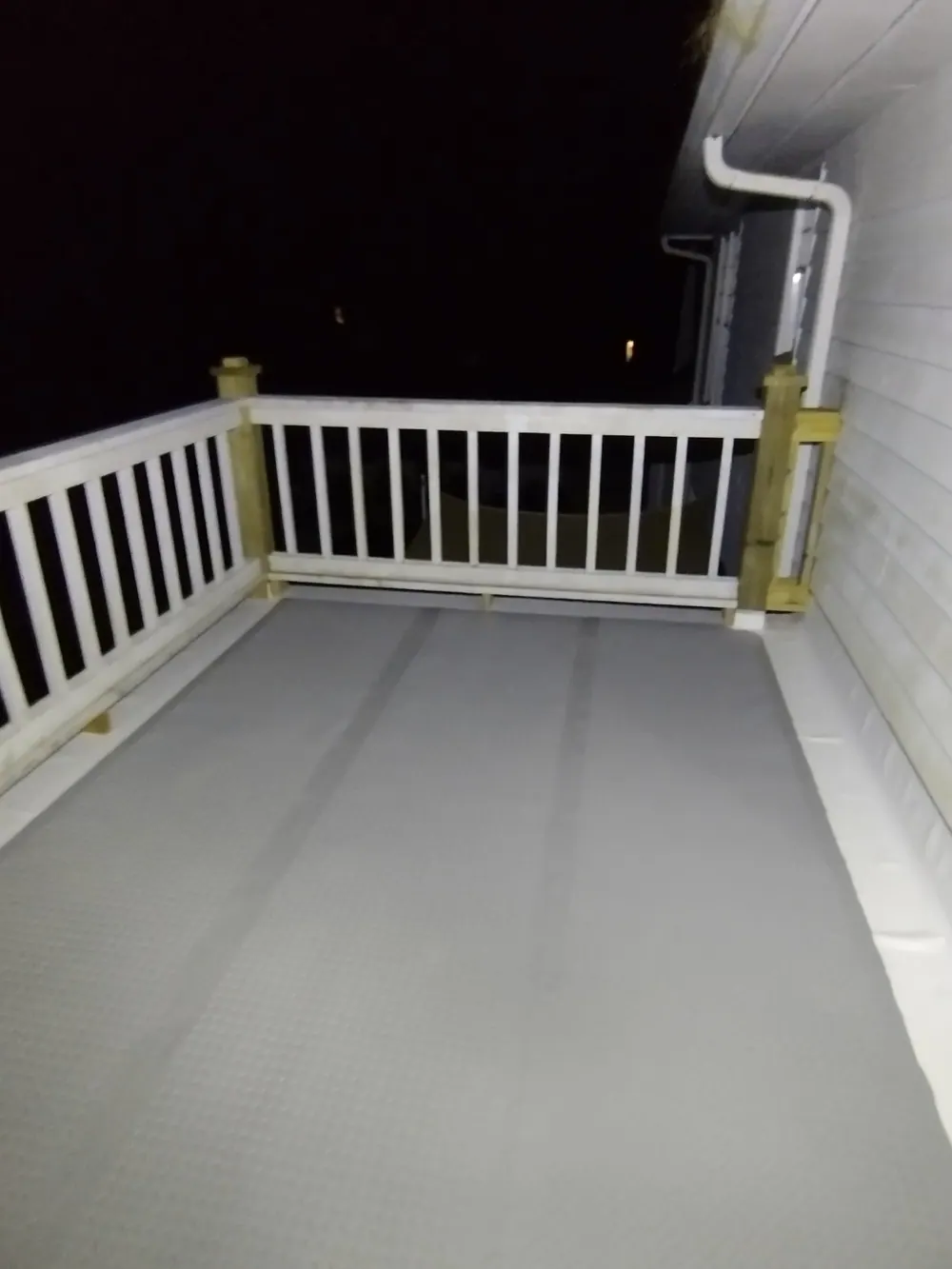 Clean interior finish after roofing work with no debris left behind
